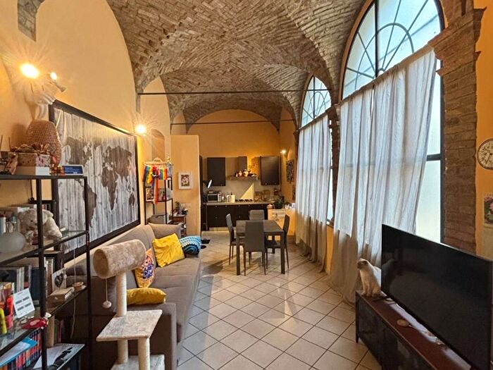 Appartamento trilocale in affitto in Strada Nino Bixio, Parco Ducale Oltretorrente, Parma