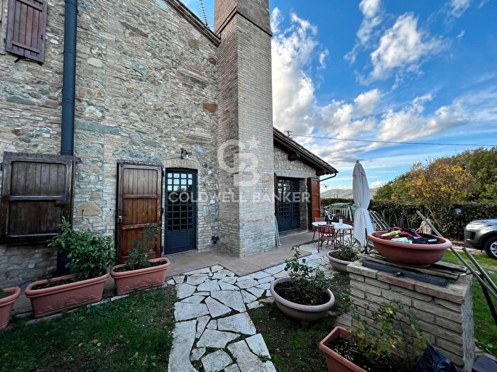 Casa con 5 locali in vendita in Località Camporbiano, Gambassi Terme