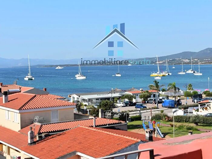 Appartamento quadrilocale in vendita in Golfo Aranci