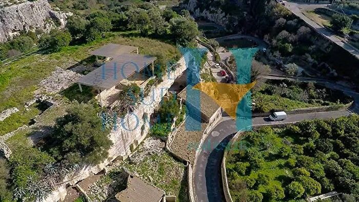 Casa in vendita in Ispica, Noto