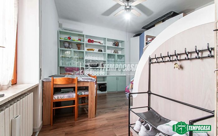 Appartamento bilocale in vendita in Via Montenero, Garbagnate Milanese