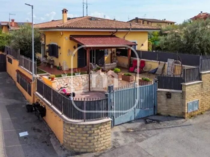 Casa trilocale in vendita in Via del Fontanile Tuscolano, Frascati