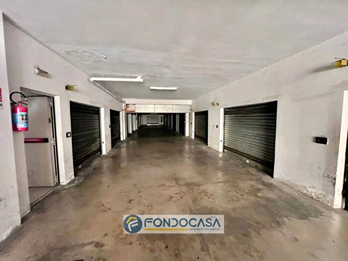 Appartamento quadrilocale in affitto in Via Martiri di Via Fani, Sant'Antimo