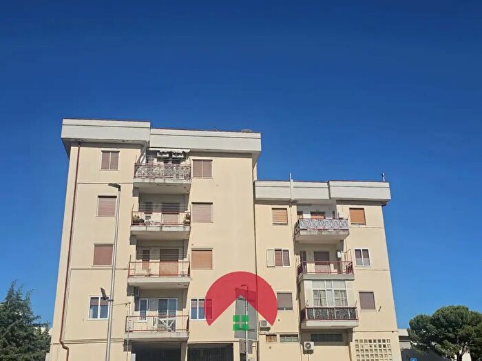 Appartamento trilocale in vendita in Via Enrico Fermi, Matera