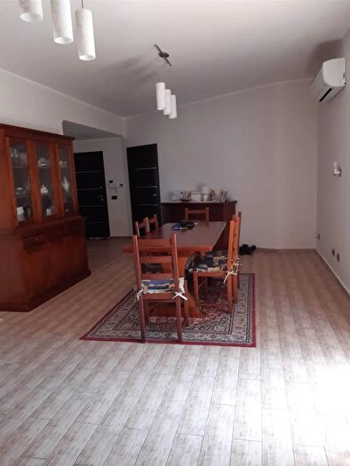 Appartamento con 8 locali in vendita in Via Enrico De Nicola Sciacca, Sciacca