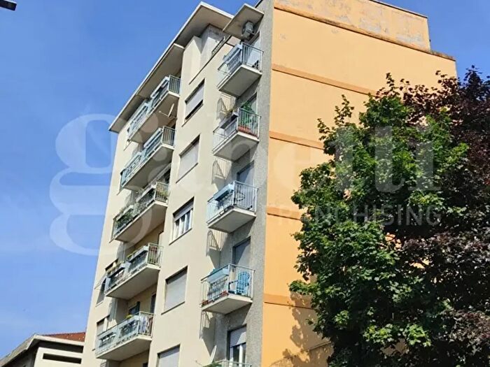 Appartamento quadrilocale in vendita in Via Delleani, Biella