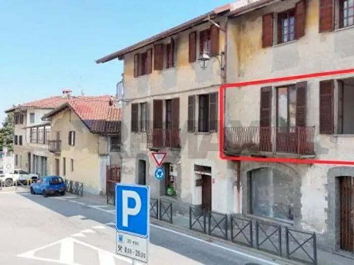 Appartamento trilocale in vendita in Piazza Vittorio Veneto, Occhieppo Superiore