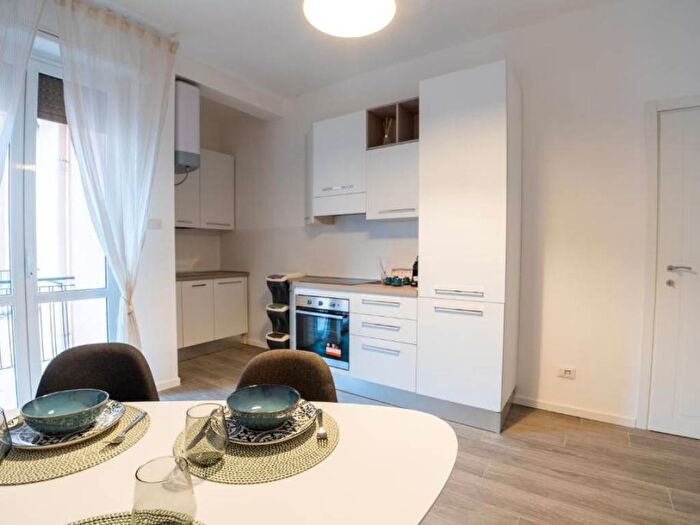 Appartamento bilocale in affitto in Via Enrico Toti, Bresso