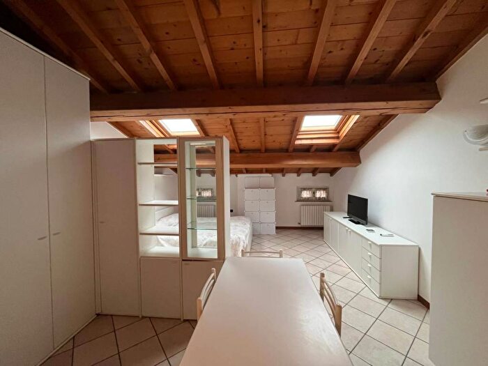 Appartamento monolocale in affitto in Centro Storico, Carpi