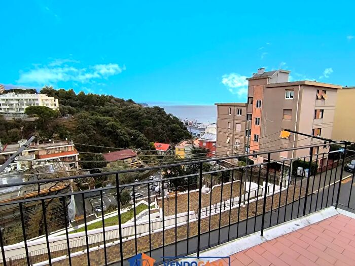 Appartamento quadrilocale in vendita in Via Gentile, Albissola Marina