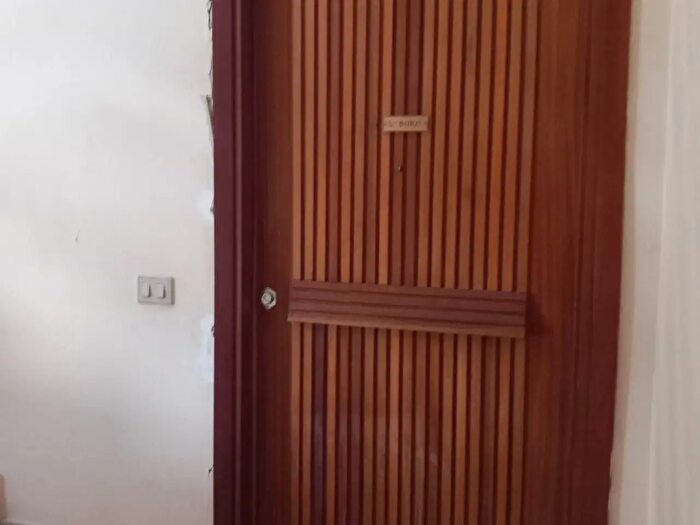 Appartamento con 6 locali in vendita in Via Dante Alighieri, Caltagirone