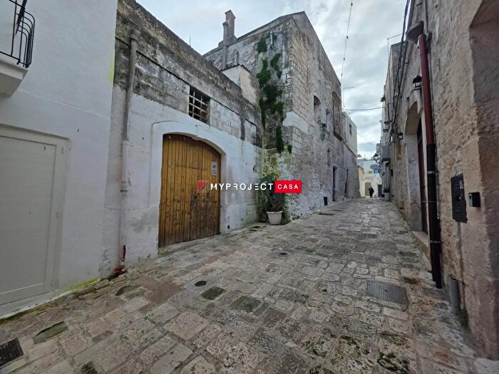 Appartamento trilocale in vendita in Via Regina Margherita, Carovigno