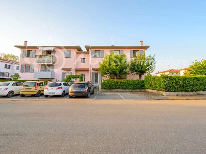 Appartamento quadrilocale in vendita in Via dei Mille, San Secondo Parmense