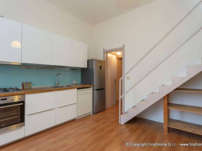 Appartamento trilocale in affitto in via Sannio, Lodi Brenta, Milano