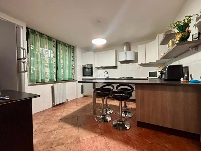 Casa con 7 locali in vendita in Via delle Lame, None