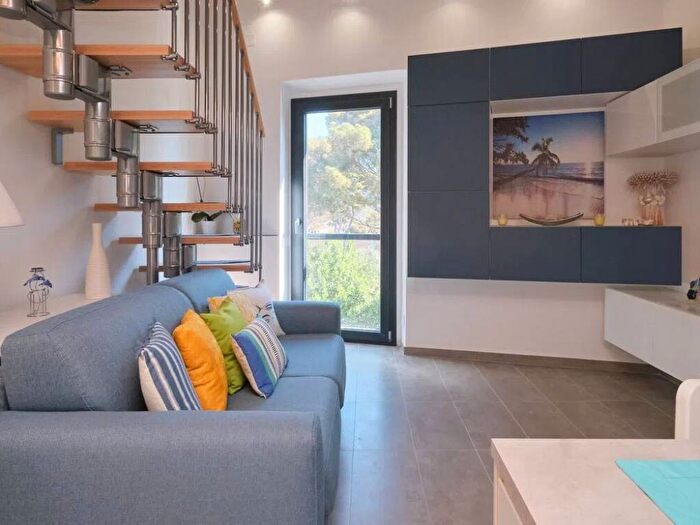 Appartamento bilocale in affitto in Piazza Civitavecchia, Centro, Santa Marinella