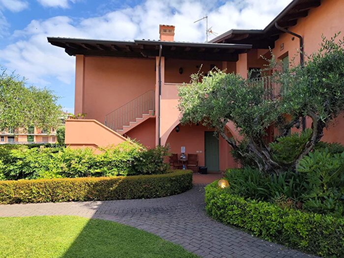 Appartamento monolocale in affitto in Via Como, Sirmione