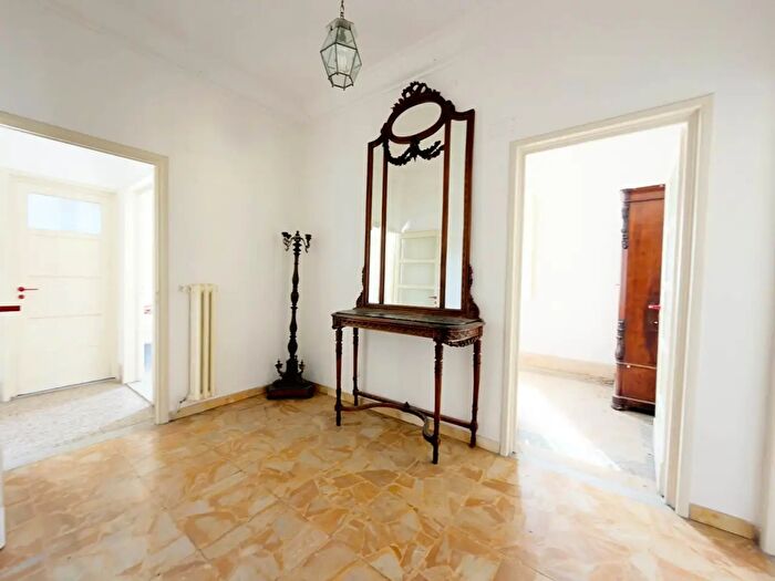 Appartamento con 5 locali in vendita in Firenze
