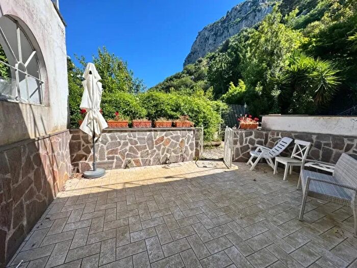 Appartamento quadrilocale in vendita in Piano Di Sorrento