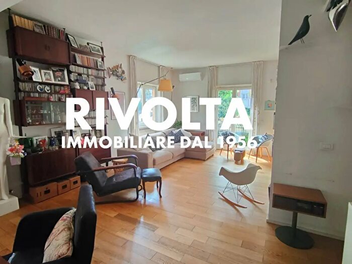 Appartamento trilocale in affitto in Via Marco Besso, Roma