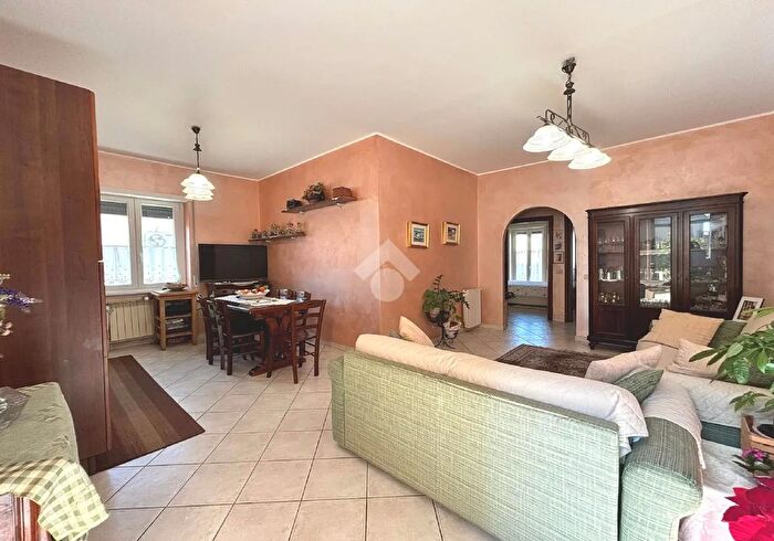 Appartamento quadrilocale in vendita in Via Venezia, Ciampino