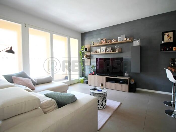 Appartamento con 6 locali in vendita in Via Giovanni Gronchi, Rubano