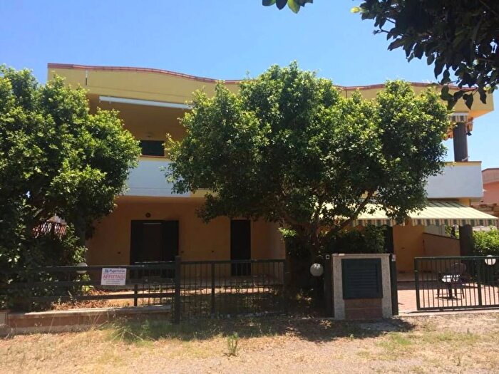 Casa quadrilocale in affitto in Via Ischia No Number, Villapiana Scalo, Villapiana