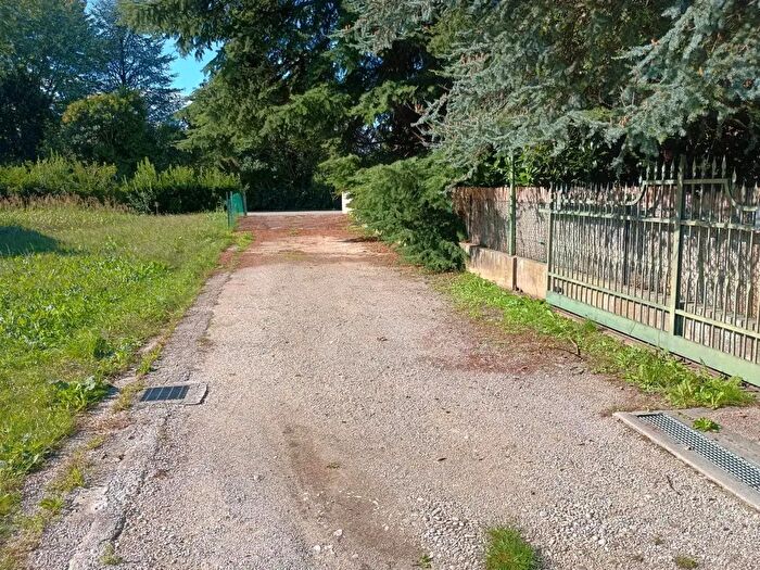 Casa con 7 locali in vendita in Via Morganella, Villorba