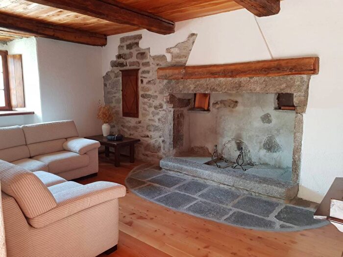 Appartamento quadrilocale in affitto in Mozzio, Crodo