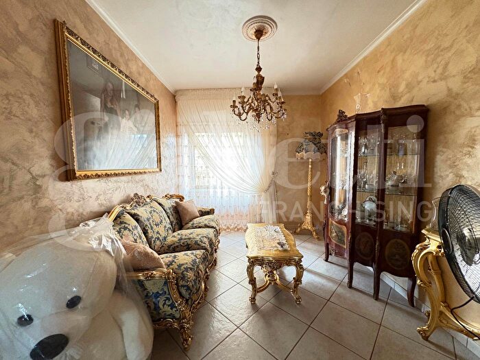 Appartamento quadrilocale in vendita in Via Michele Laberti, Orta Di Atella