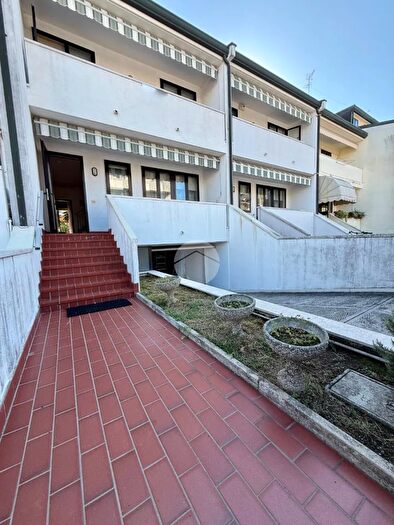 Appartamento con 6 locali in vendita in Via Nicolò Zeno, Chioggia