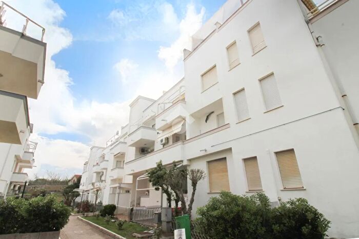 Appartamento bilocale in vendita in Via Lungomare, Fossacesia