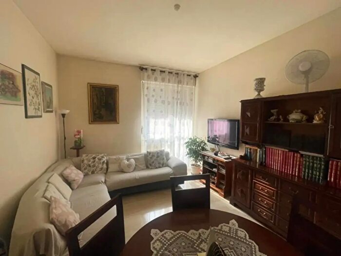 Appartamento bilocale in vendita in Via Ettore Reina, Monza