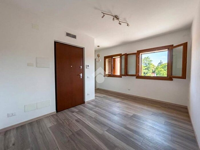 Appartamento bilocale in affitto in Santa Croce, Verona