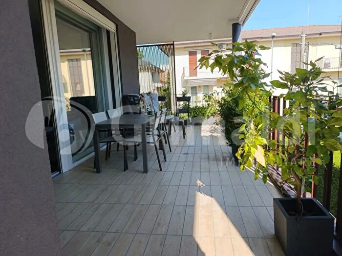 Appartamento quadrilocale in vendita in Padova
