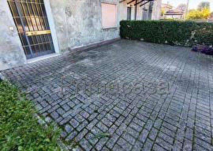 Appartamento bilocale in vendita in Via Mazzini, Scorze