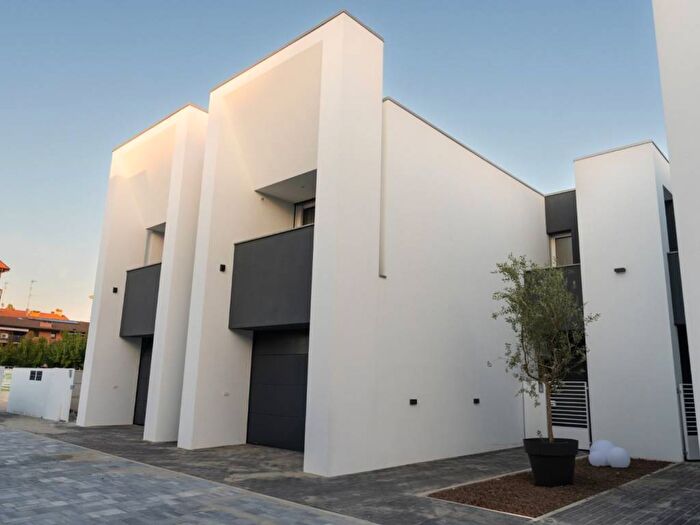 Casa con 5 locali in vendita in Via tre ponti, Cibeno, Carpi