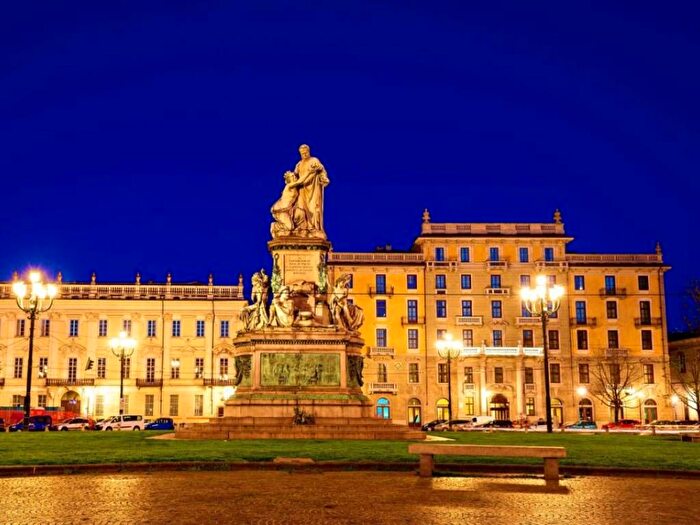 Appartamento monolocale in affitto in Piazza Carlo Emanuele II, Via della Rocca, Torino