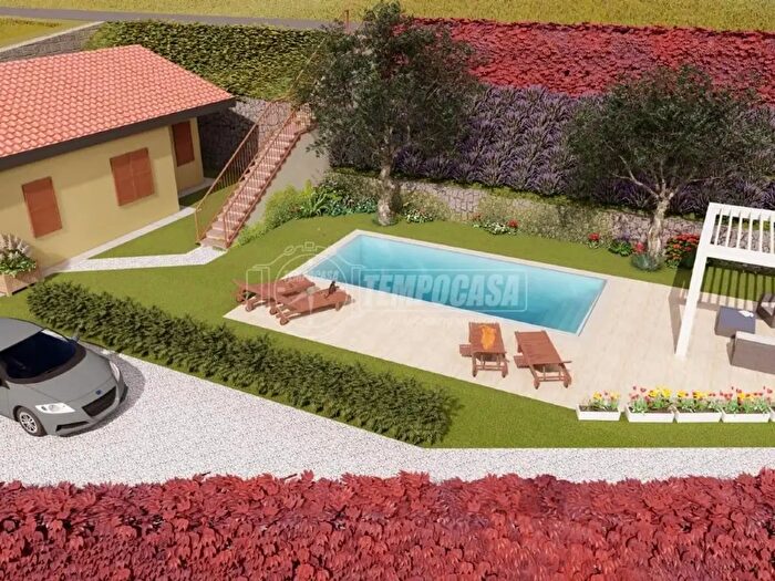 Casa trilocale in affitto in Via Berto Barbarani, Ferrara Di Monte Baldo