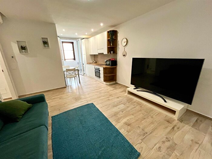 Appartamento trilocale in vendita in Follonica