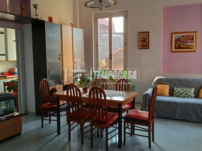 Appartamento trilocale in vendita in Via Trento, Meda