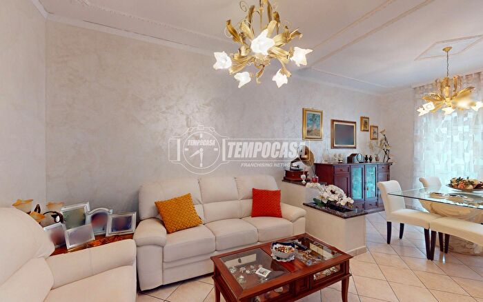 Appartamento quadrilocale in vendita in Via Cesare Pavese, Torino