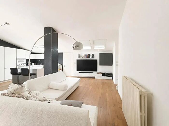Appartamento con 8 locali in vendita in Piazzetta G Carducci, Legnago