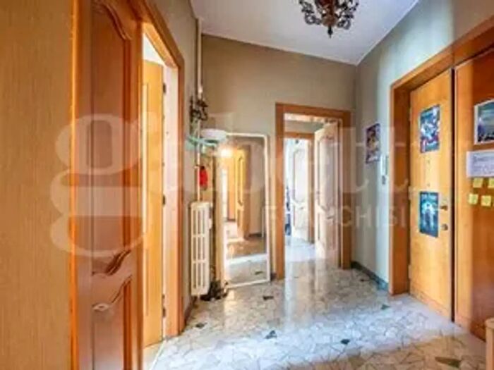 Appartamento trilocale in vendita in Viale Libia, Roma