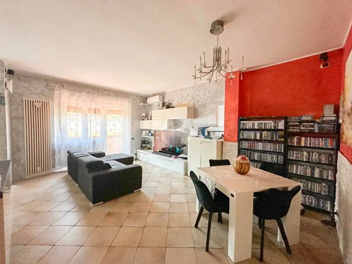 Appartamento quadrilocale in vendita in Via G Spataro, Teramo