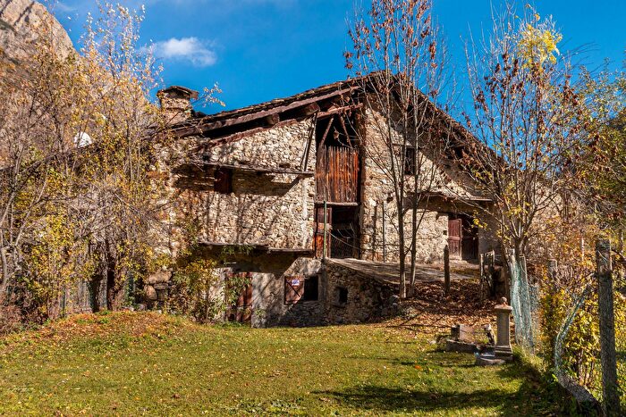 Casa bilocale in vendita in Borgo Frere, Acceglio