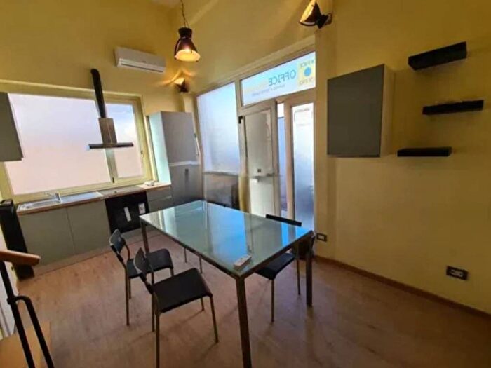 Appartamento bilocale in affitto in Via Madonnina, Centro, Bollate