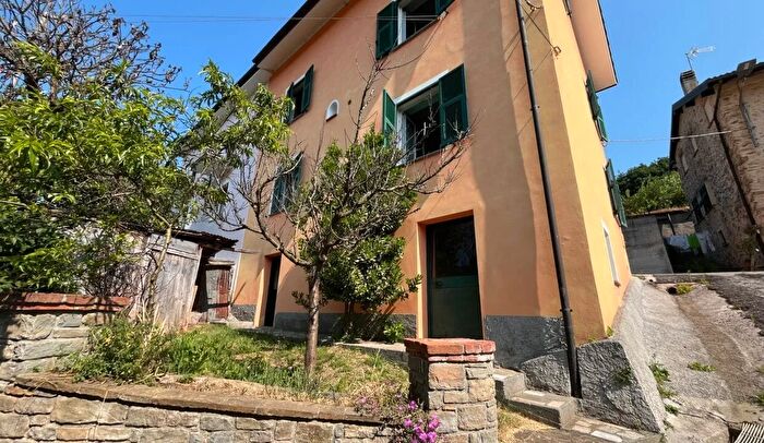 Appartamento in vendita in Plodio Savona Liguria Italia, Plodio