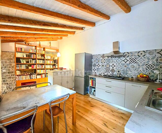 Appartamento trilocale in vendita in Via Cannata, Modica