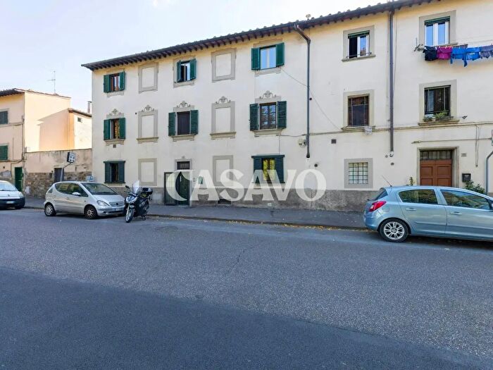 Appartamento trilocale in vendita in Lungarno del Pignone, Firenze